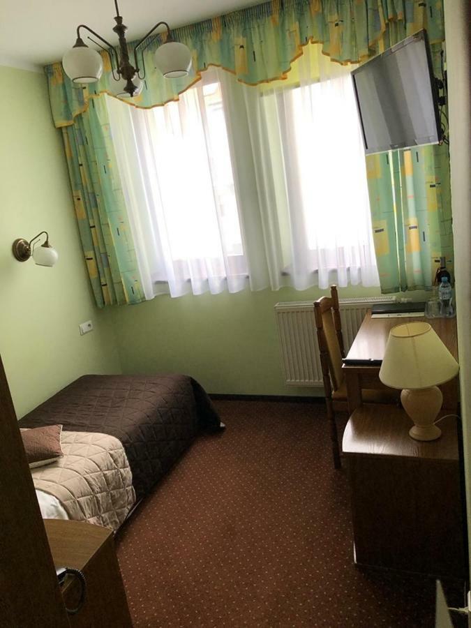 Hotel Restauracja Podzamcze Щецин Экстерьер фото