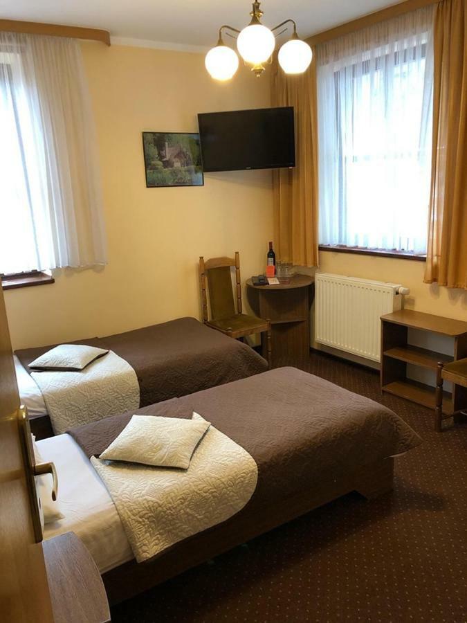 Hotel Restauracja Podzamcze Щецин Экстерьер фото