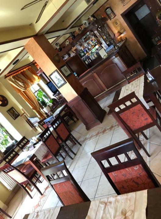 Hotel Restauracja Podzamcze Щецин Экстерьер фото